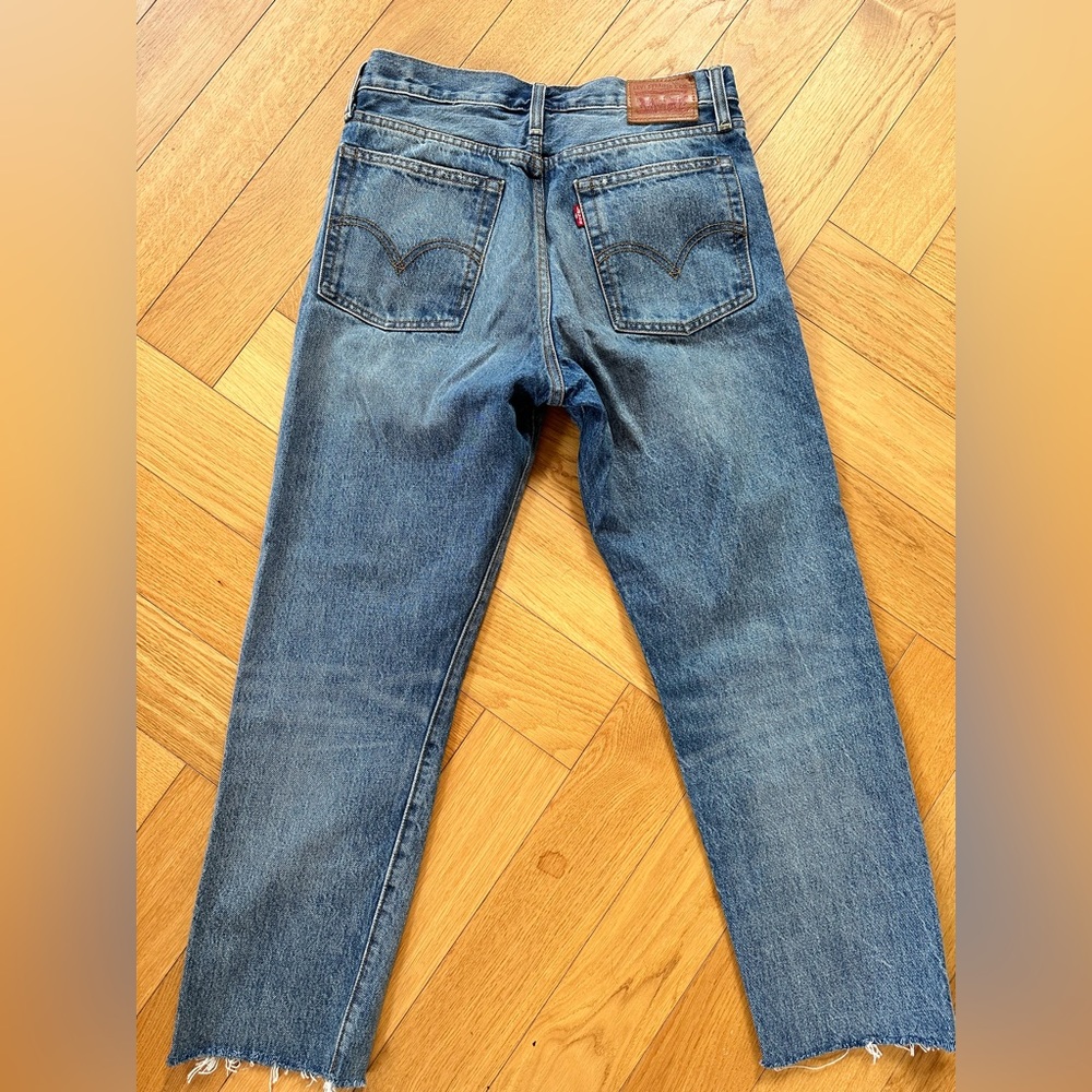 Levi’s Button Fly Boyfriend Jean